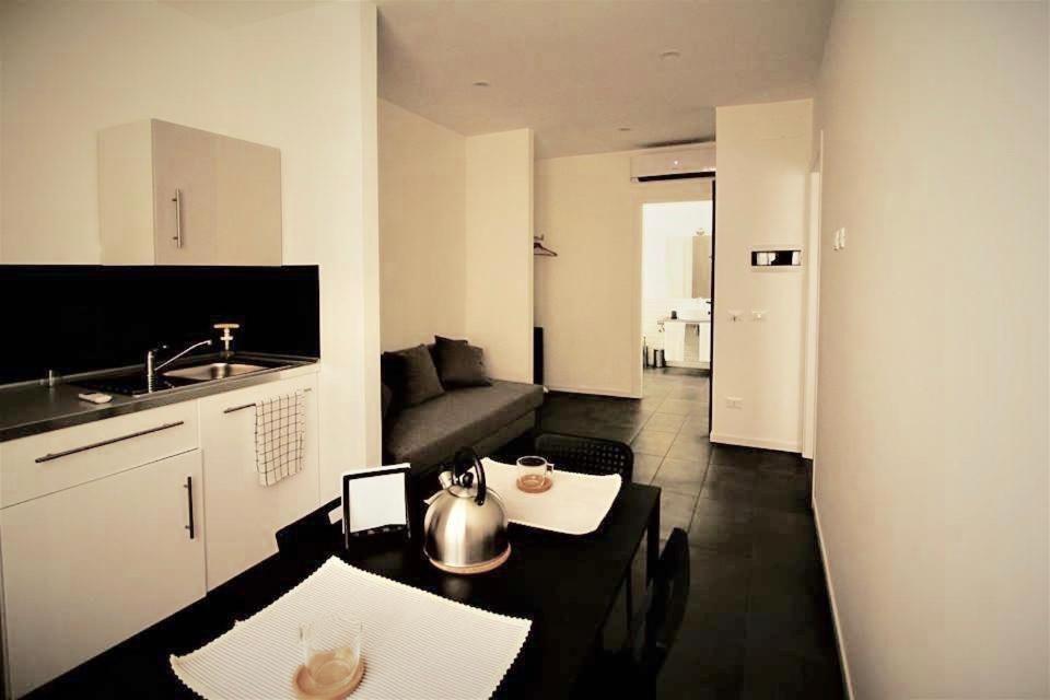 Ferienwohnung Ale 160 Grey Rom Exterior foto